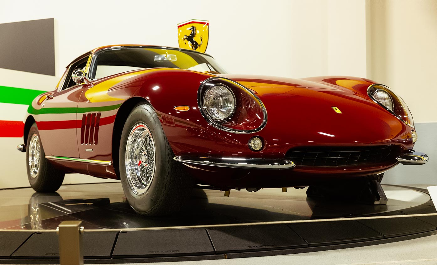 Ferrari 275